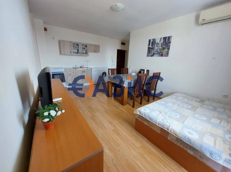 Wohnung 3 Schlafzimmer 71 m² Sonnenstrand, Bulgarien