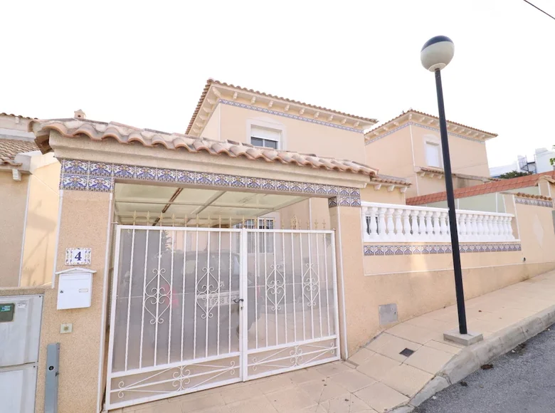 3 bedroom house 100 m² Orihuela, Spain