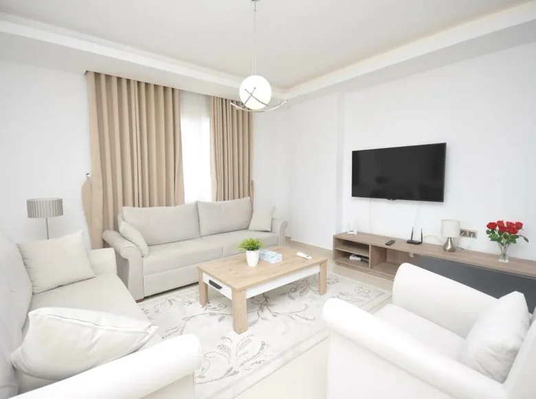 2 bedroom apartment 120 m² Mahmutlar, Turkey