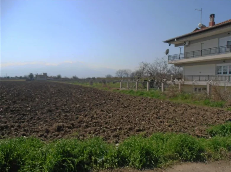 Land 1 room  Katerini, Greece