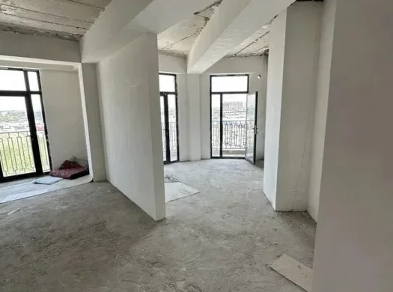 Kvartira 2 xonalar 65 m² Toshkentda