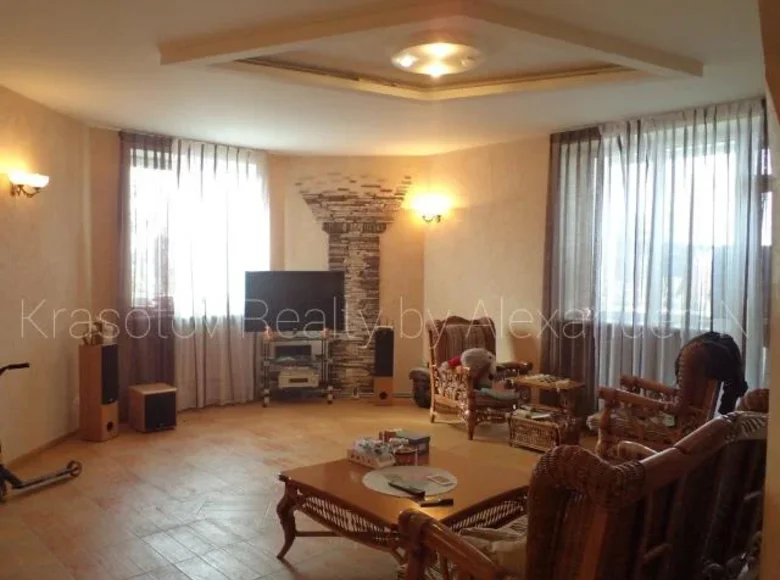 Mieszkanie 4 pokoi 152 m² Siewierodonieck, Ukraina