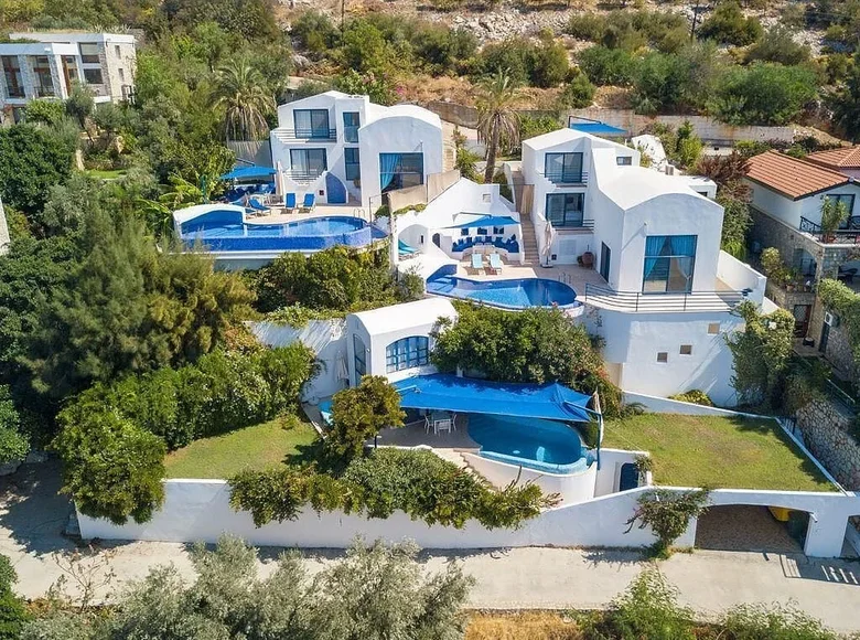 5 bedroom villa 350 m² Kas, Turkey