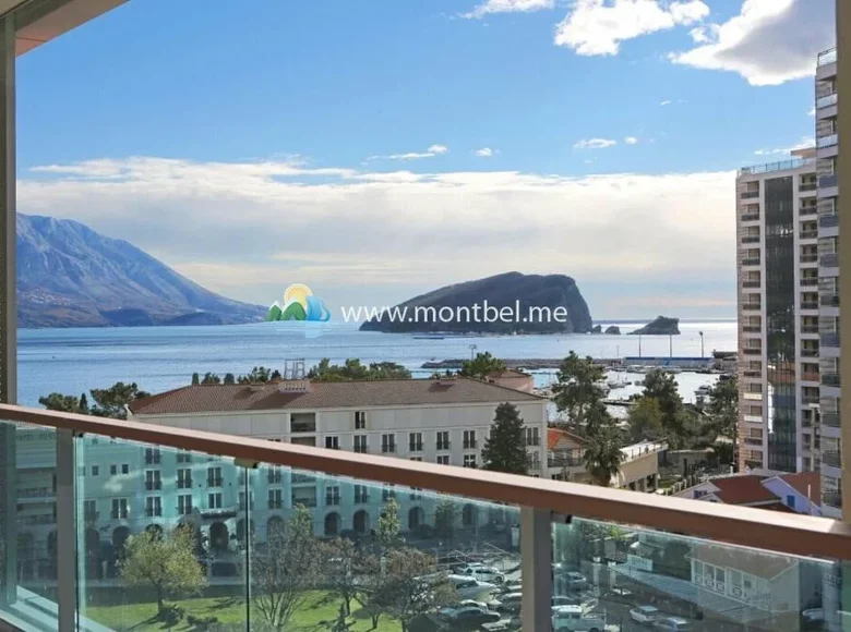 2 bedroom apartment 95 m² Budva, Montenegro