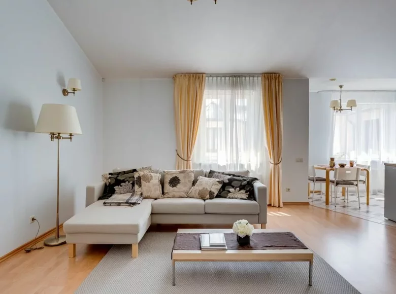 Apartamento 2 habitaciones 87 m² Riga, Letonia