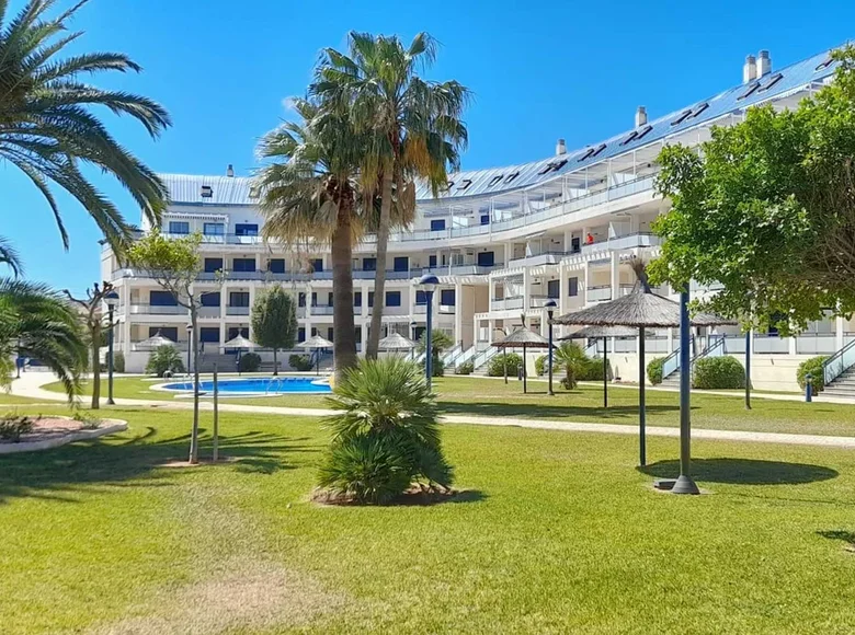 Apartamento 3 habitaciones 102 m² Denia, Španjolska