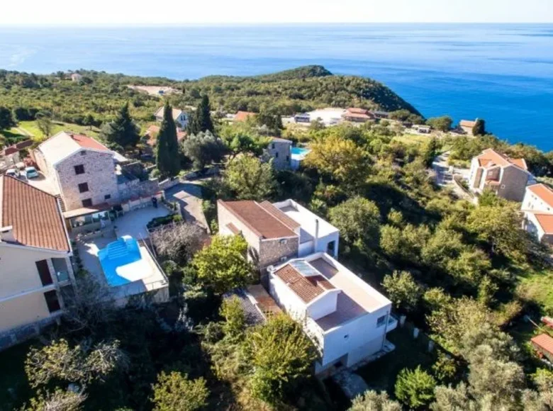 Villa 4 chambres 340 m² Sveti Stefan, Monténégro