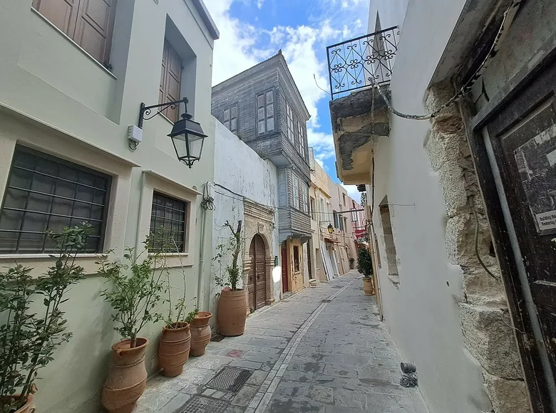 Дом  Municipality of Athens, Греция