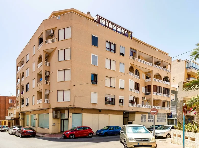 2 bedroom apartment 65 m² Torrevieja, Spain