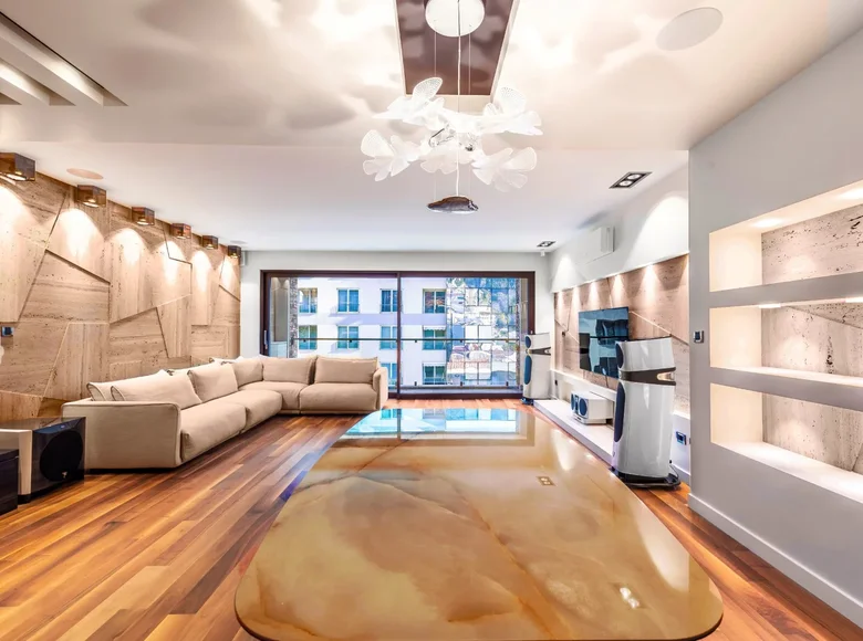3 bedroom apartment 308 m² Montenegro, Montenegro