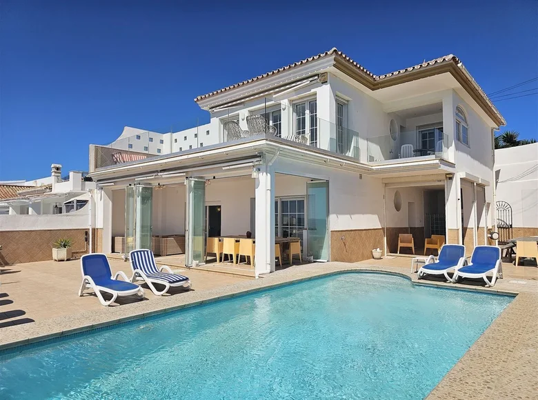 6 bedroom villa  Torremolinos, Spain