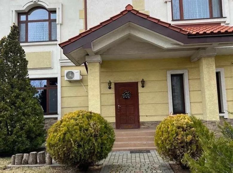 Casa 6 habitaciones 275 m² Chornomorske, Ucrania