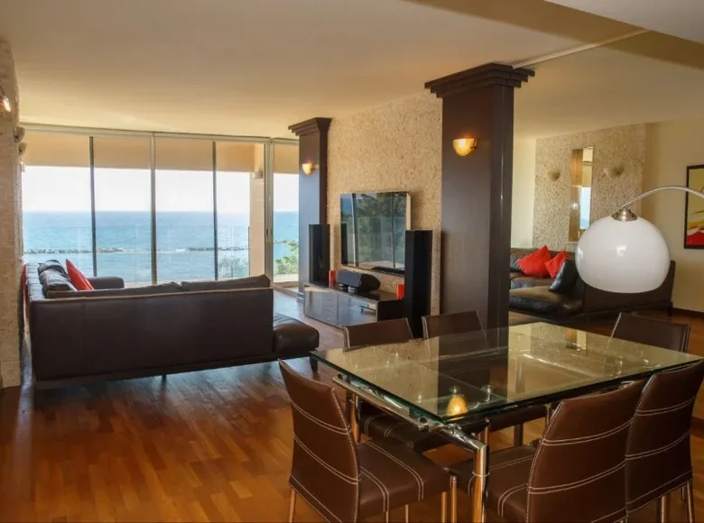 2 bedroom apartment 100 m² Mouttagiaka, Cyprus