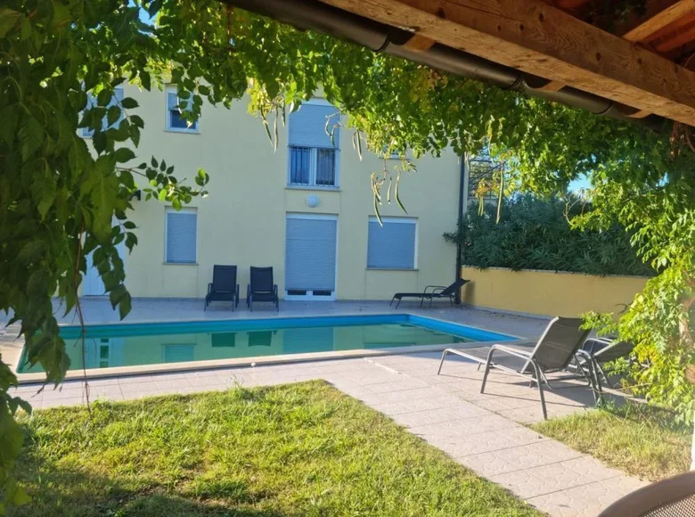 Villa 8 chambres 400 m² Porec, Croatie