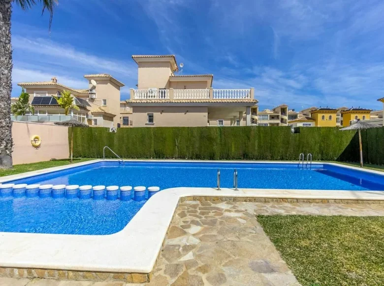 3 bedroom house 88 m² Torrevieja, Spain