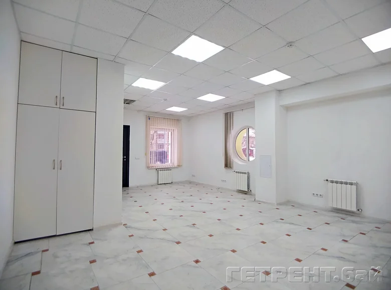 Tienda 66 m² en Minsk, Bielorrusia