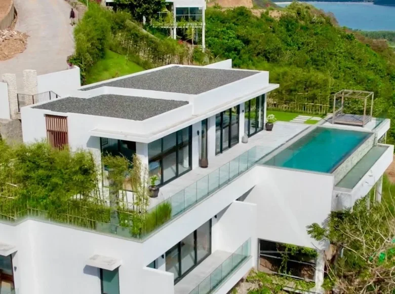 3-Schlafzimmer-Villa 235 m² Batas Desa Montong Ajan, Indonesien