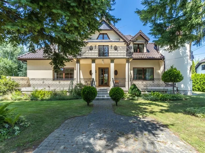 5 room house 385 m² Pruszkow, Poland