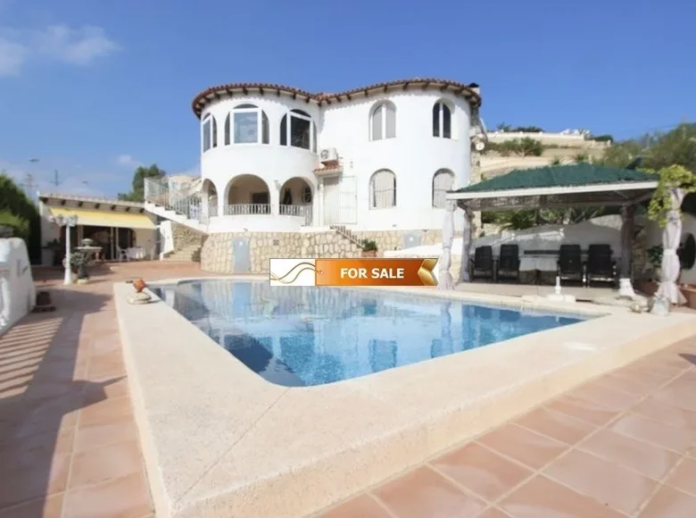 3 bedroom villa 240 m² Calp, Spain