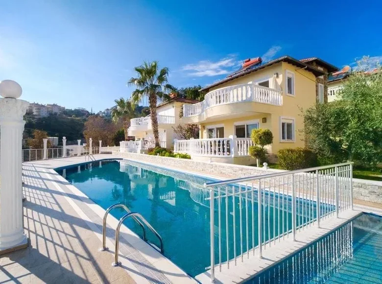5 bedroom villa 250 m² Alanya, Turkey