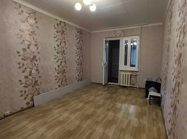 Kvartira 1 xona 45 m² Toshkentda