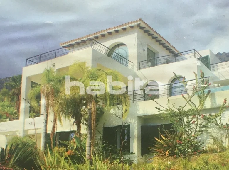 6 bedroom house 300 m² Altea, Spain