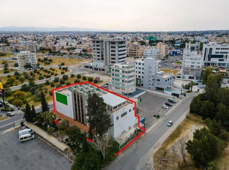 Nieruchomości komercyjne  Strovolos, Cyprus