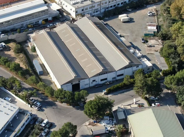 Entrepôt 3 660 m² à Strovolos, Bases souveraines britanniques