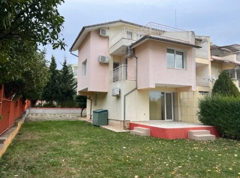 Dom 4 pokoi 184 m² Sweti Włas, Bułgaria