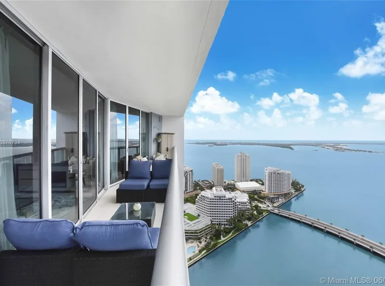Mieszkanie 2 pokoi 134 m² Miami, Stany Zjednoczone