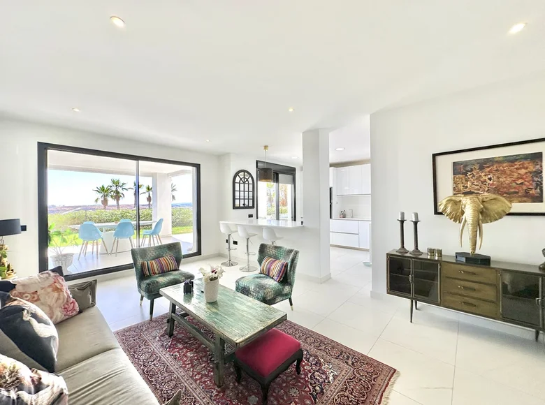 Wohnung 3 Schlafzimmer  Estepona, Spanien