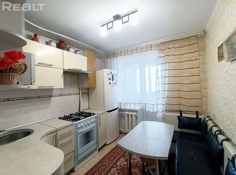 Mieszkanie 4 pokoi 84 m² Homel, Białoruś