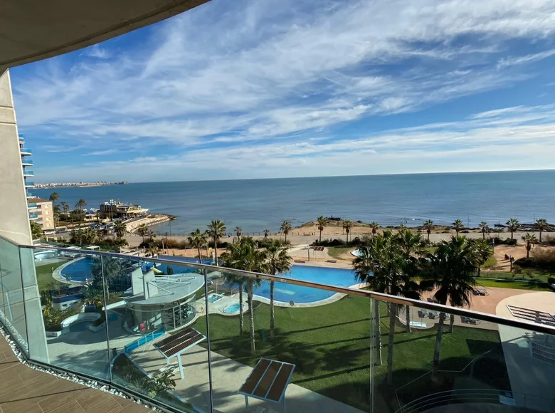 2 bedroom apartment 75 m² Torrevieja, Spain