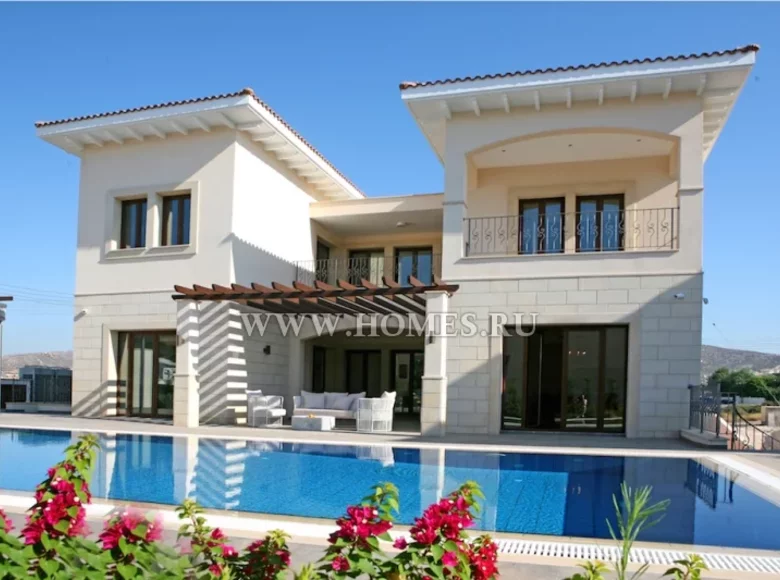 villa de 5 dormitorios 588 m² Chipre, Chipre
