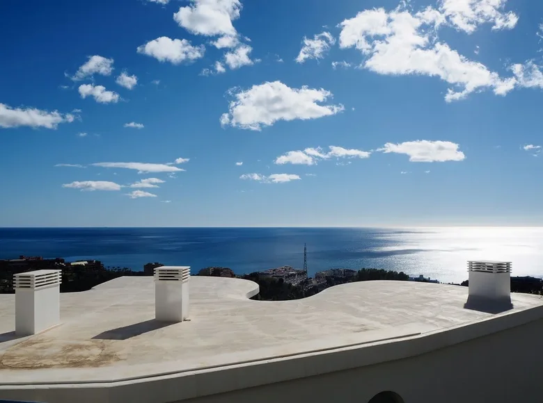 2 bedroom apartment 99 m² Benalmadena, Spain