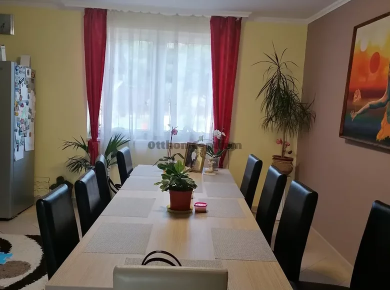 9 room house 280 m² Nyiregyhazi jaras, Hungary