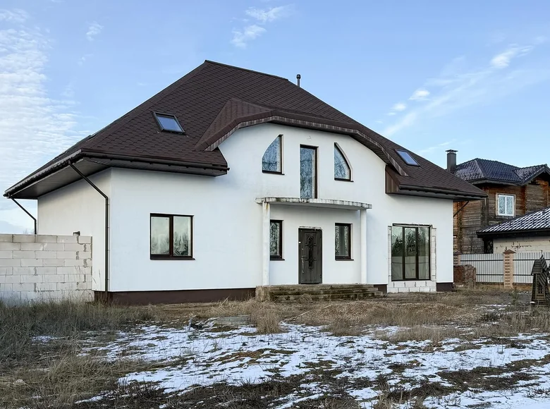 House 239 m² Kalodishchy, Belarus