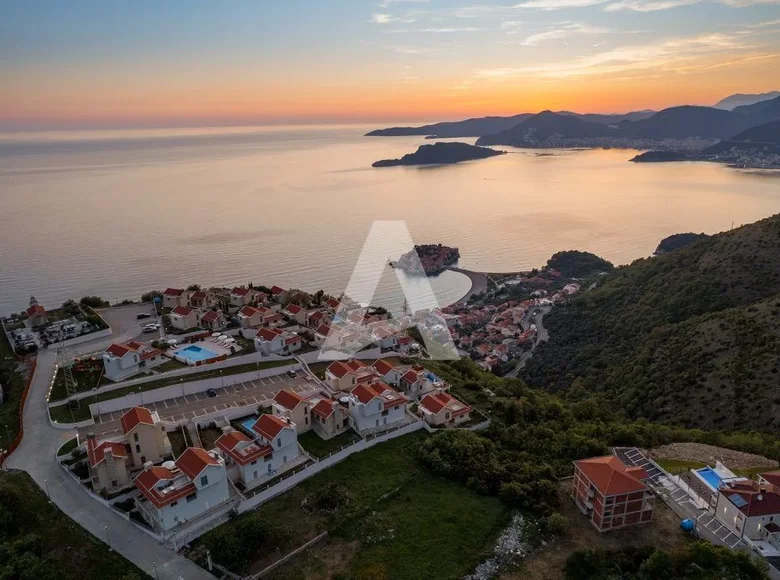 Villa de tres dormitorios  Sveti Stefan, Montenegro