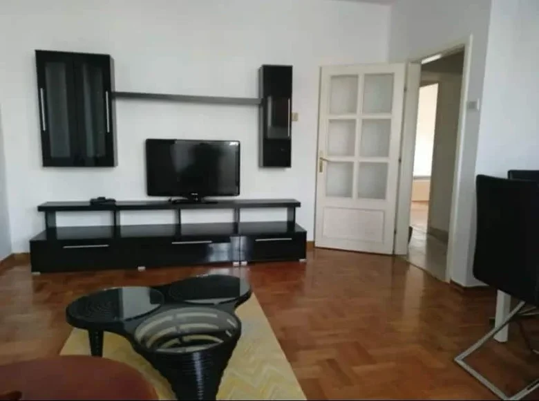 3 bedroom apartment 802 m² in Podgorica, Montenegro