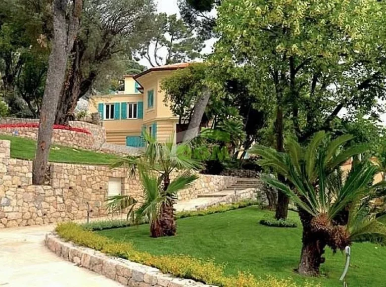 Villa 700 m² Francia metropolitana, Francia