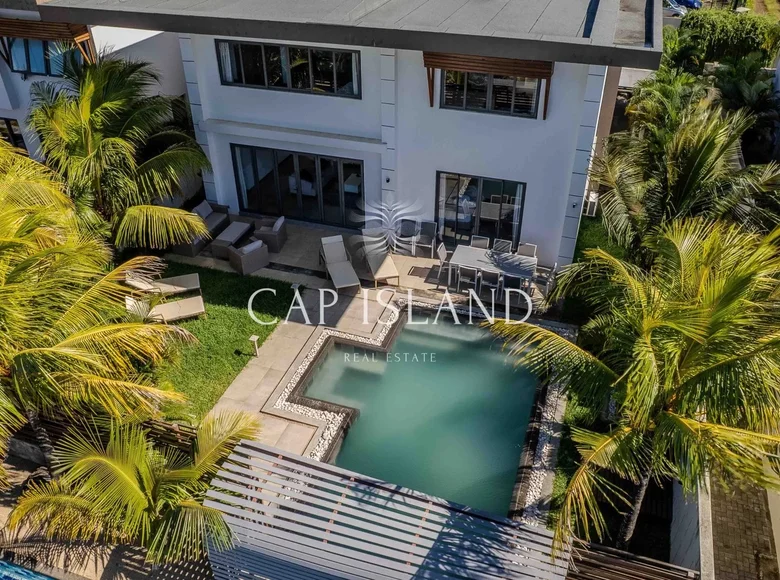 House 307 m² The Vale, Mauritius
