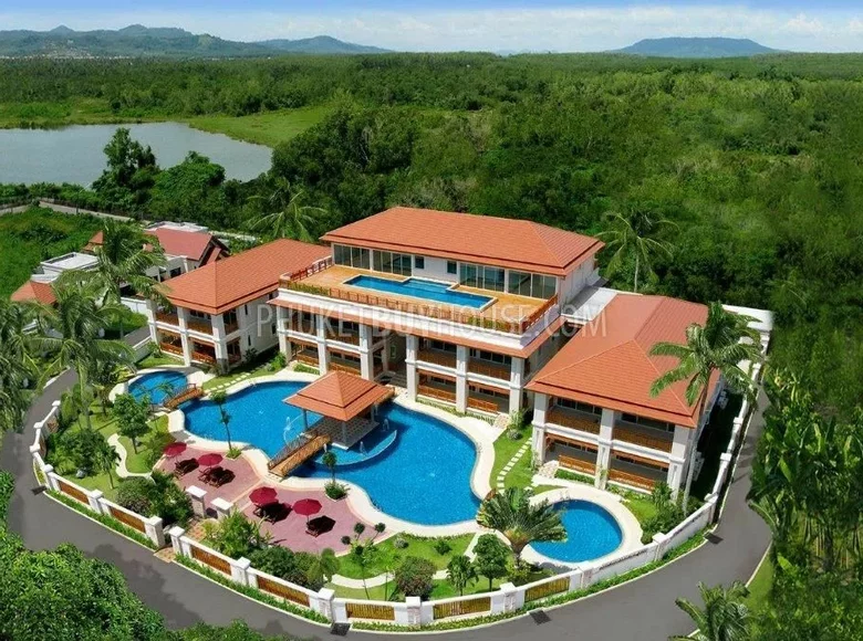 Piso independiente 2 habitaciones 175 m² Phuket, Tailandia
