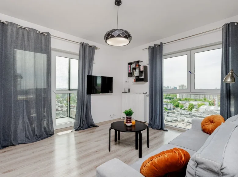 2 room apartment 42 m² Warsaw, Poland