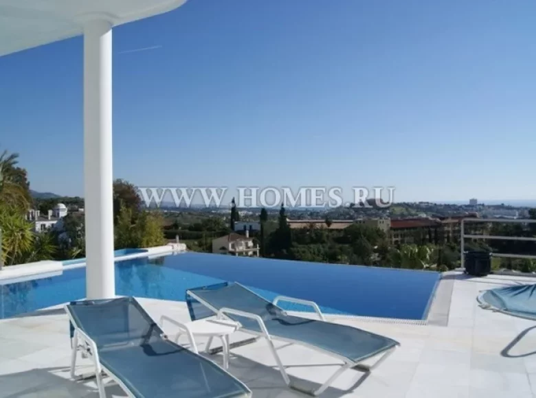 4 bedroom Villa 532 m² Malaga, Spain