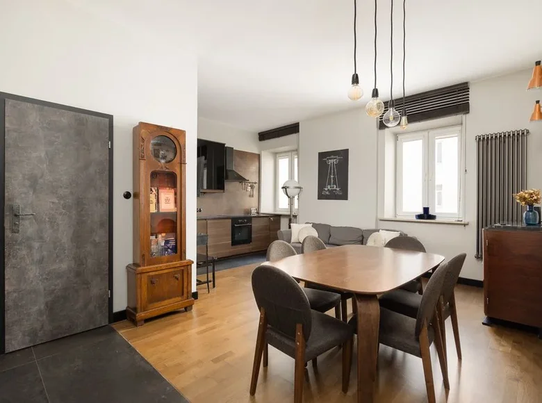 Mieszkanie 2 pokoi 45 m² Warszawa, Polska