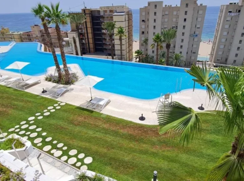 Apartamento 4 habitaciones 135 m² Benidorm, España