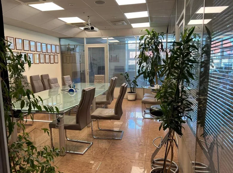 Oficina 556 m² en Distrito Administrativo Central, Rusia