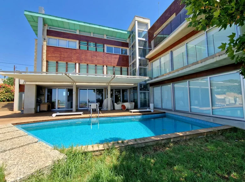 5-Zimmer-Villa 640 m² Palodeia, Cyprus