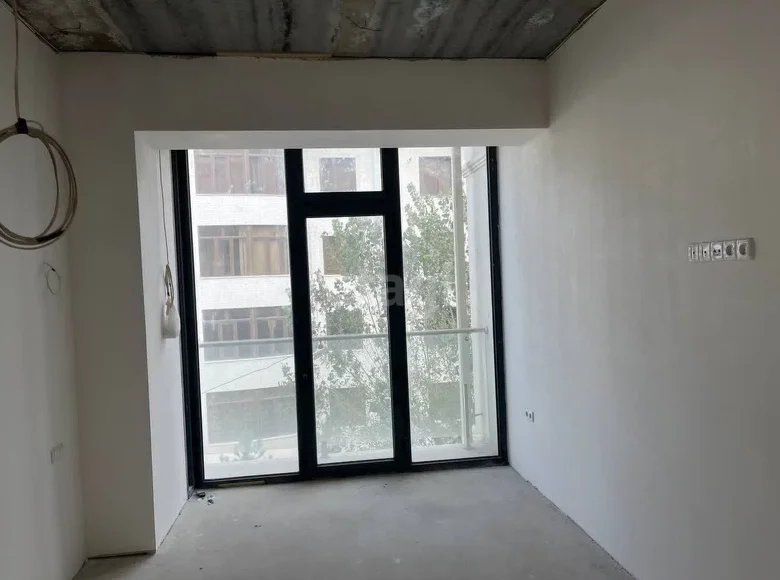 Kvartira 3 xonalar 96 m² Samarqandda