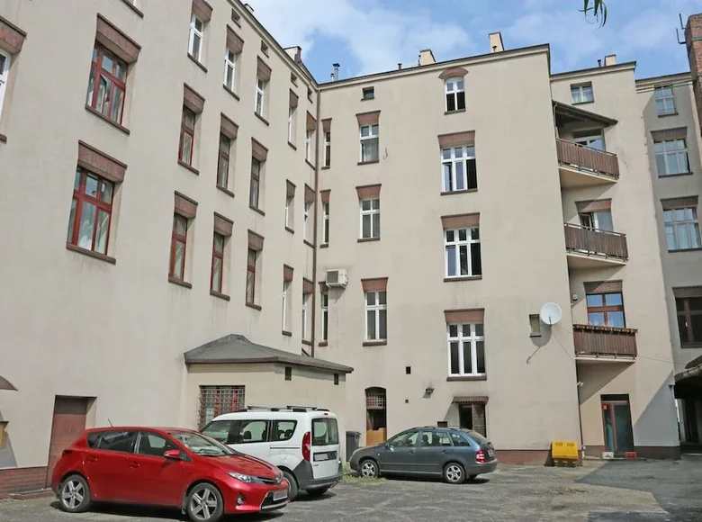 Mieszkanie 3 pokoi 148 m² Katowice, Polska